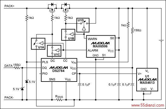 图1. 在DS2784应用电路中加入MAX6506和MAX4613实现可编程的热保护(开关U1A-U1D表示MAX4613内的4个开关)。